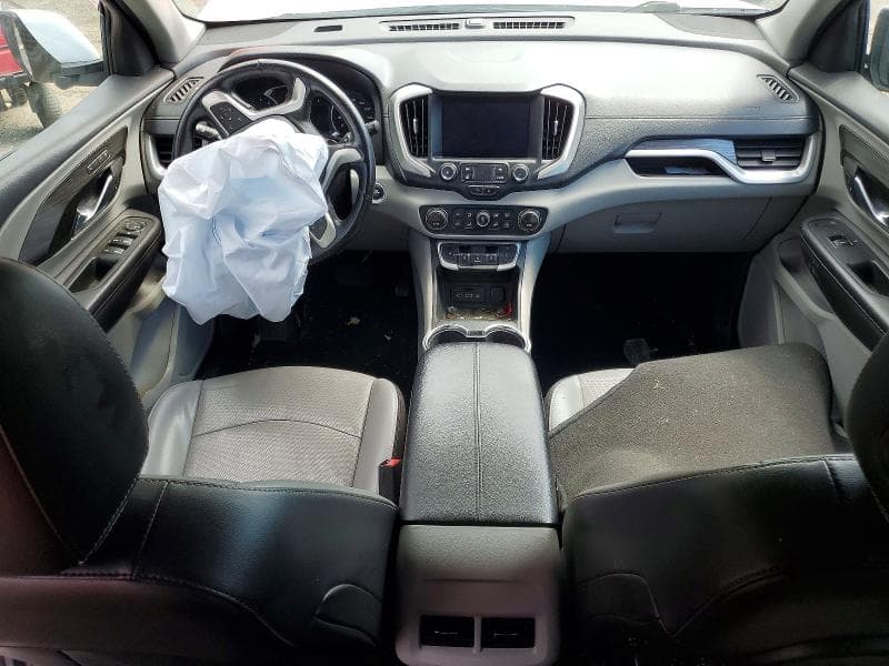 2022 GMC TERRAIN SLT 8