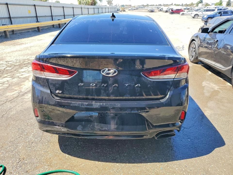 2018 HYUNDAI SONATA SE 6