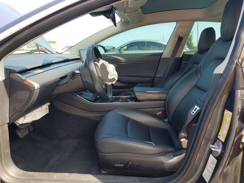 2019 TESLA MODEL 3 7