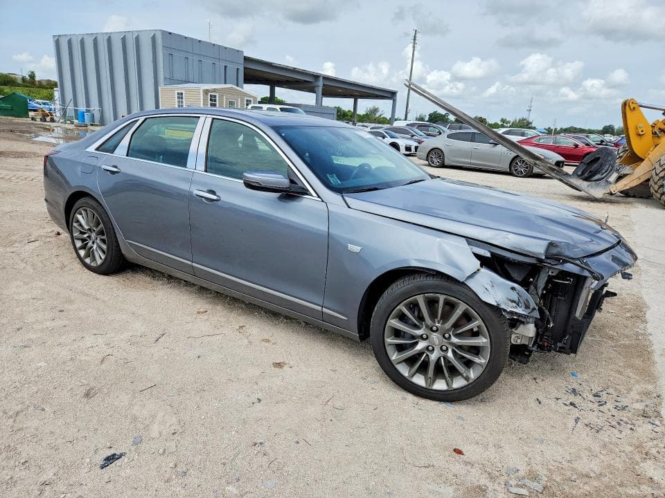 2020 CADILLAC CT6 LUXURY 4