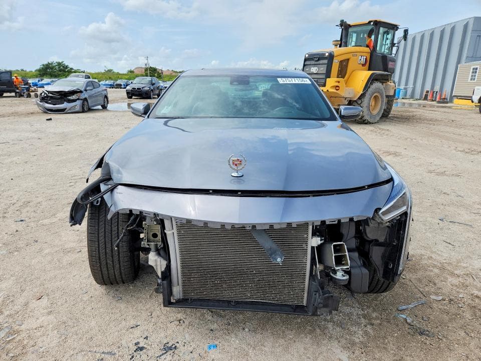 2020 CADILLAC CT6 LUXURY 5