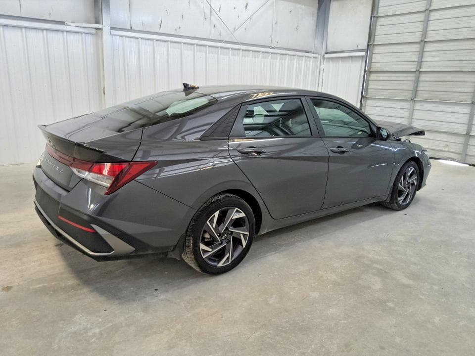 2025 HYUNDAI ELANTRA SEL SPORT SEL SPORT 3