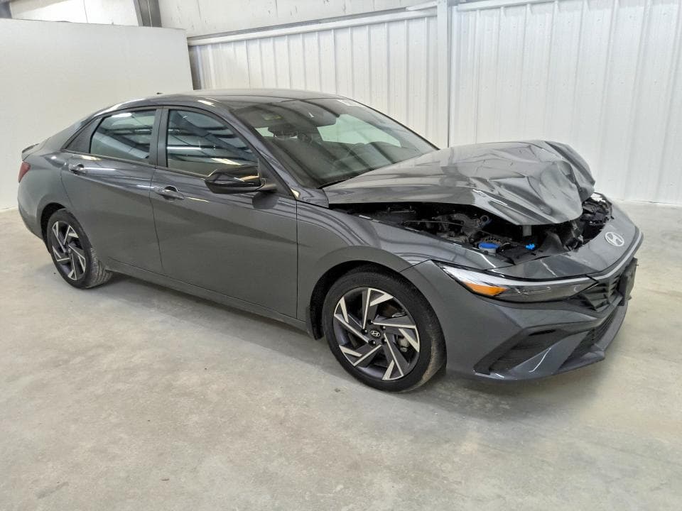 2025 HYUNDAI ELANTRA SEL SPORT SEL SPORT 4