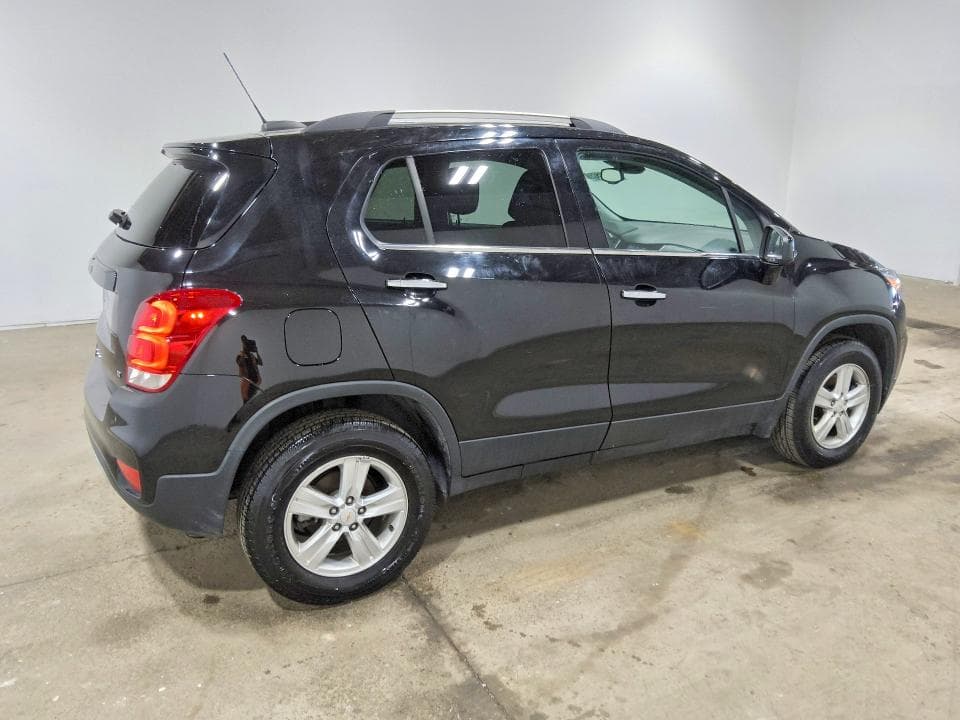 2019 CHEVROLET TRAX 1LT 3