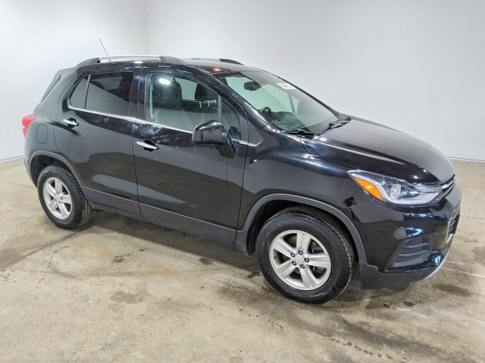 2019 CHEVROLET TRAX 1LT 4