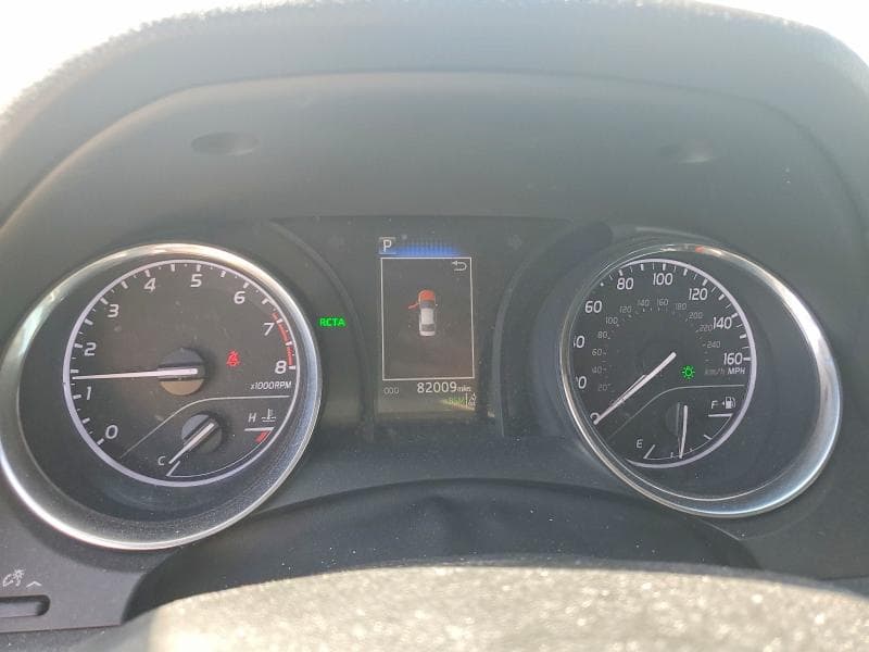2020 TOYOTA CAMRY SE SE 9