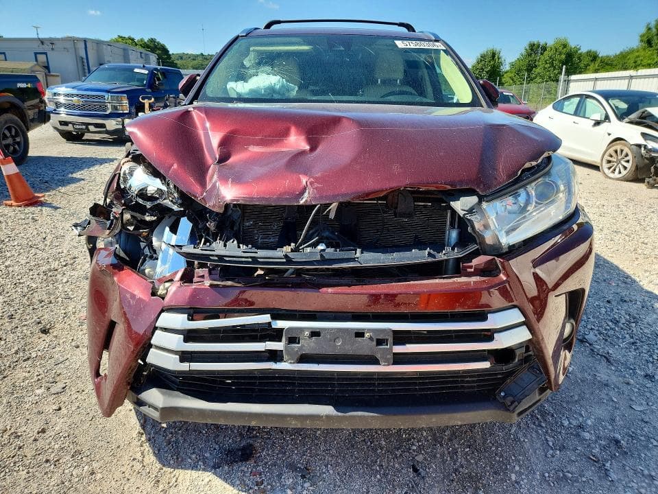 2018 TOYOTA HIGHLANDER XLE XLE 5