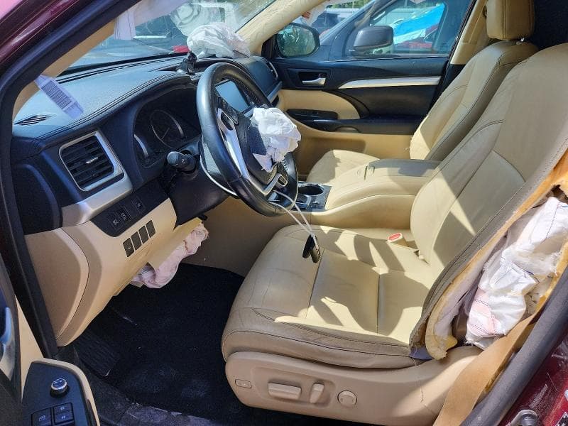 2018 TOYOTA HIGHLANDER XLE XLE 7