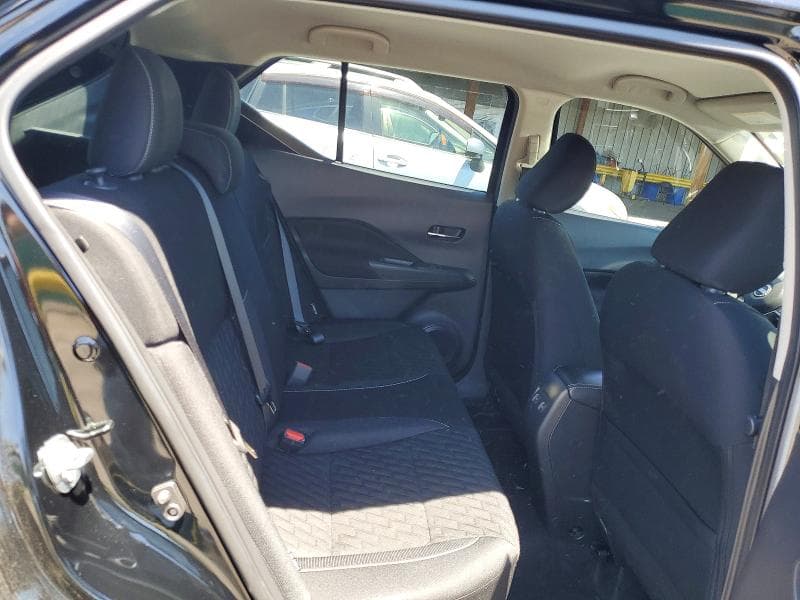2022 NISSAN KICKS SV SV 10