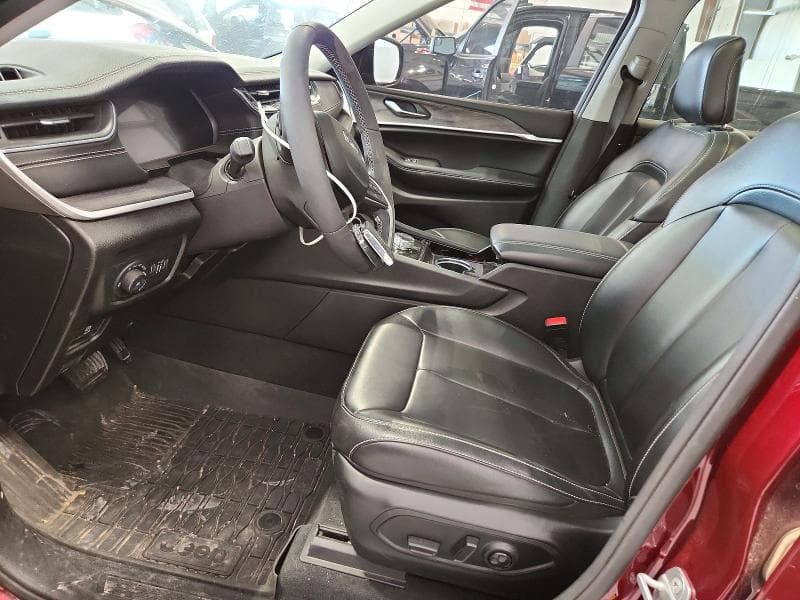 2023 JEEP GRAND CHEROKEE L LIMITED 7