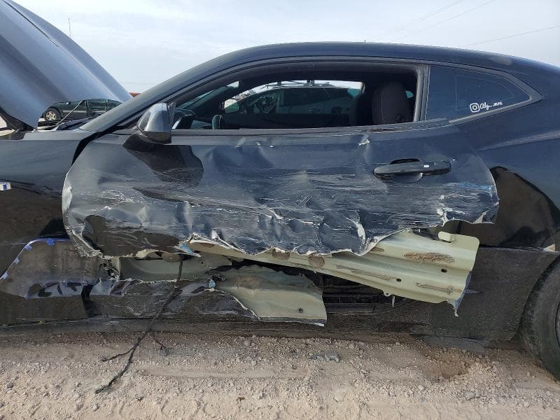 2017 CHEVROLET CAMARO LT LT 7