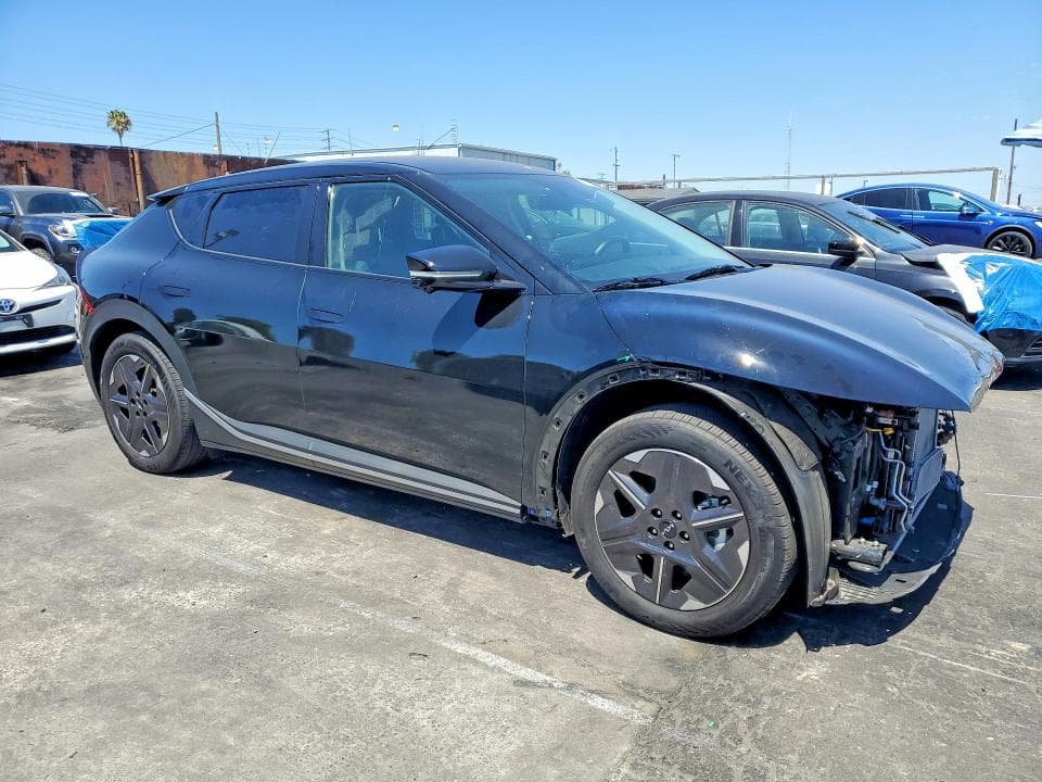 2025 KIA EV6 LIGHT LONG RANGE 4