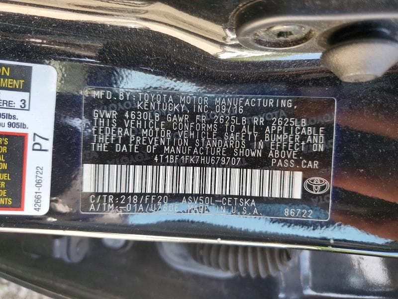 2017 TOYOTA CAMRY SE 12