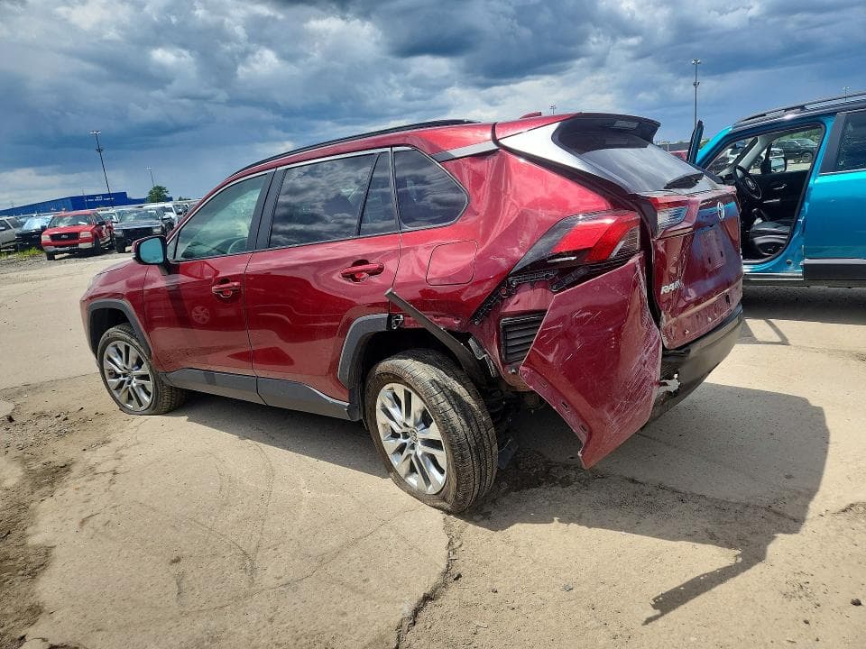 2023 TOYOTA RAV4 XLE PREMIUM 2