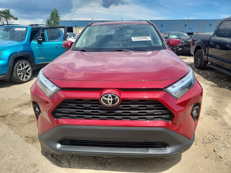 2023 TOYOTA RAV4 XLE PREMIUM 5