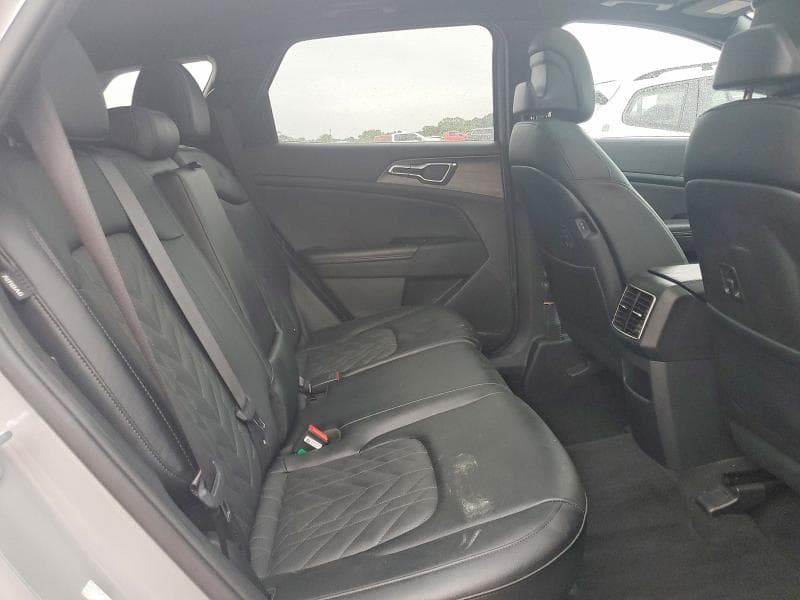 2024 KIA SPORTAGE X-PRO 11