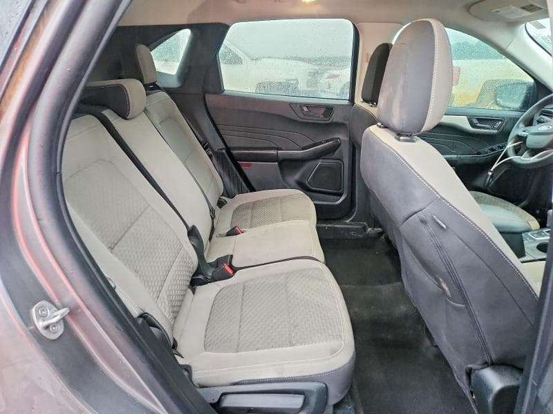 2022 FORD ESCAPE SE 11