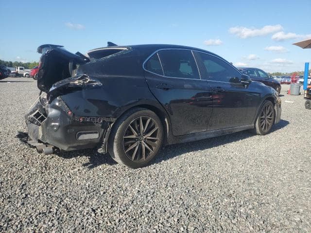 2022 TOYOTA CAMRY SE 3