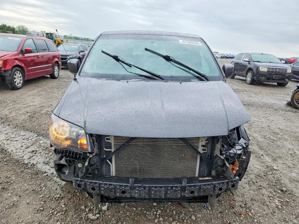2019 DODGE GRAND CARAVAN GT 5