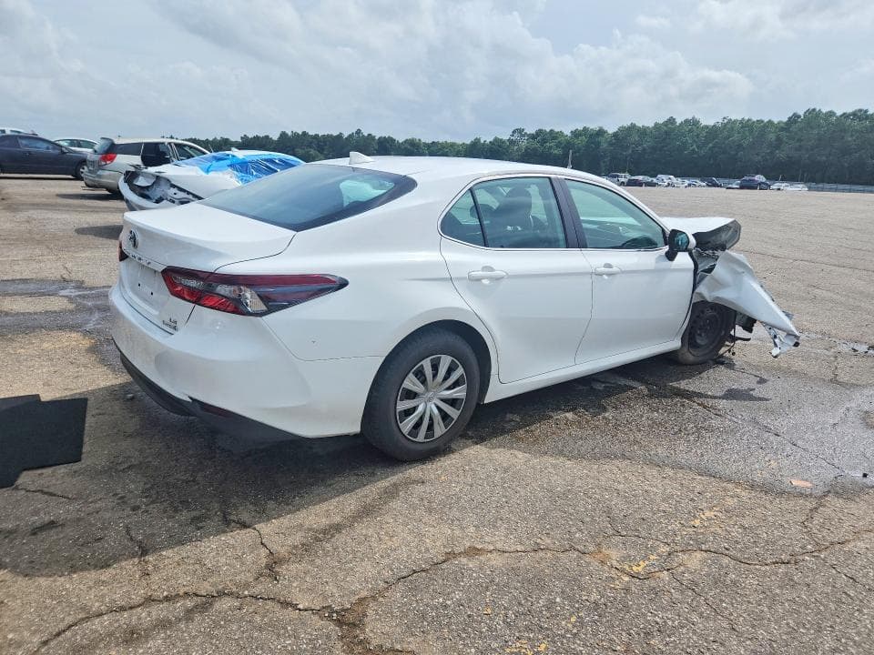 2022 TOYOTA CAMRY LE LE 3