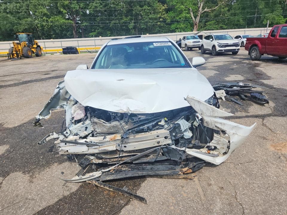 2022 TOYOTA CAMRY LE LE 5