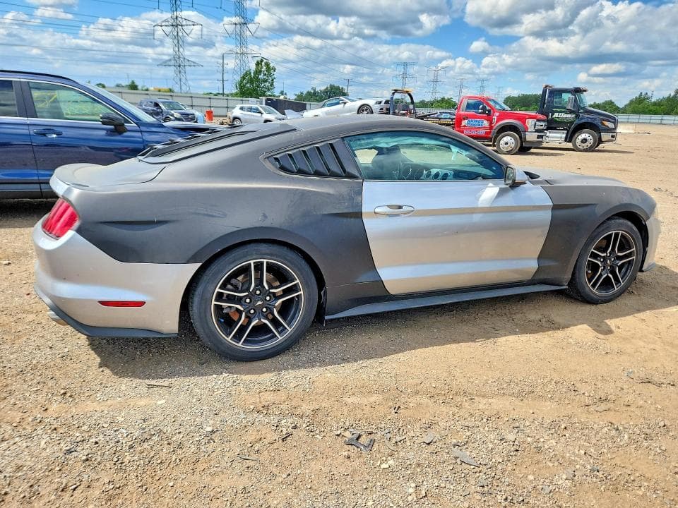 2022 FORD MUSTANG 3