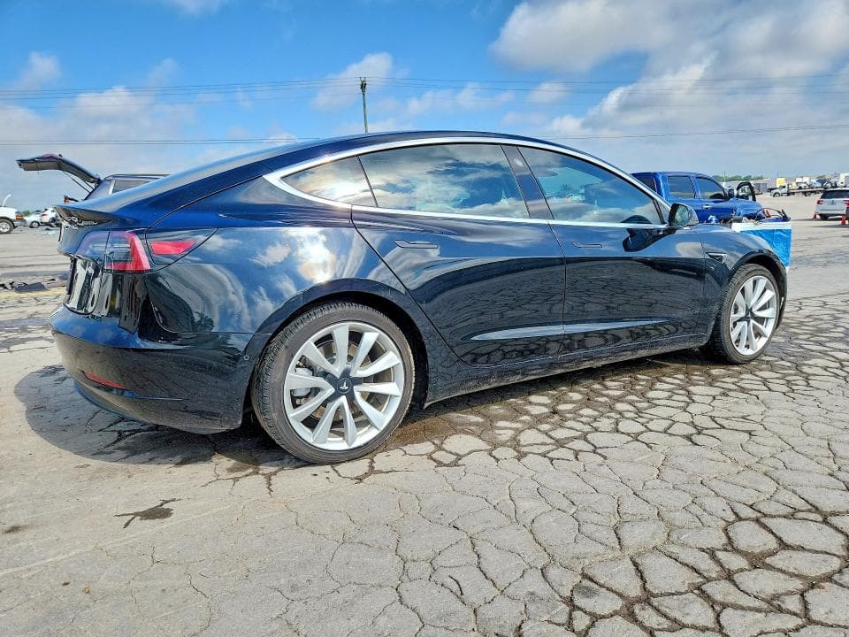 2019 TESLA MODEL 3 3