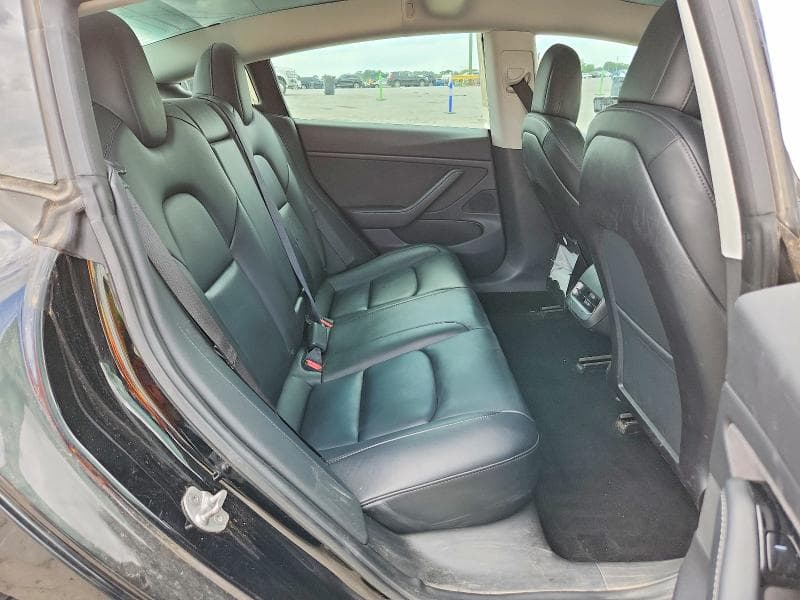 2019 TESLA MODEL 3 10