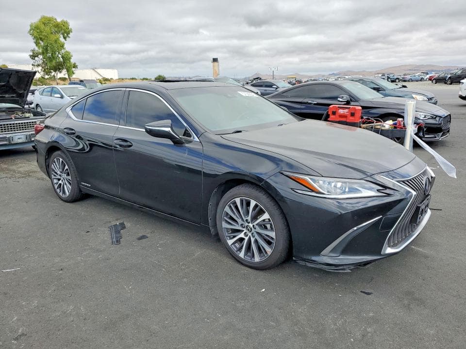 2019 LEXUS ES 300H 4