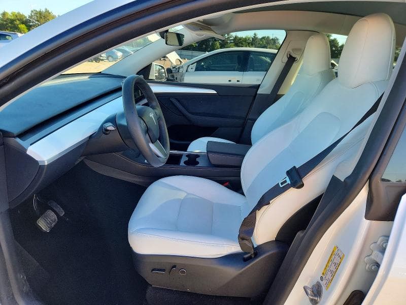 2024 TESLA MODEL Y 7