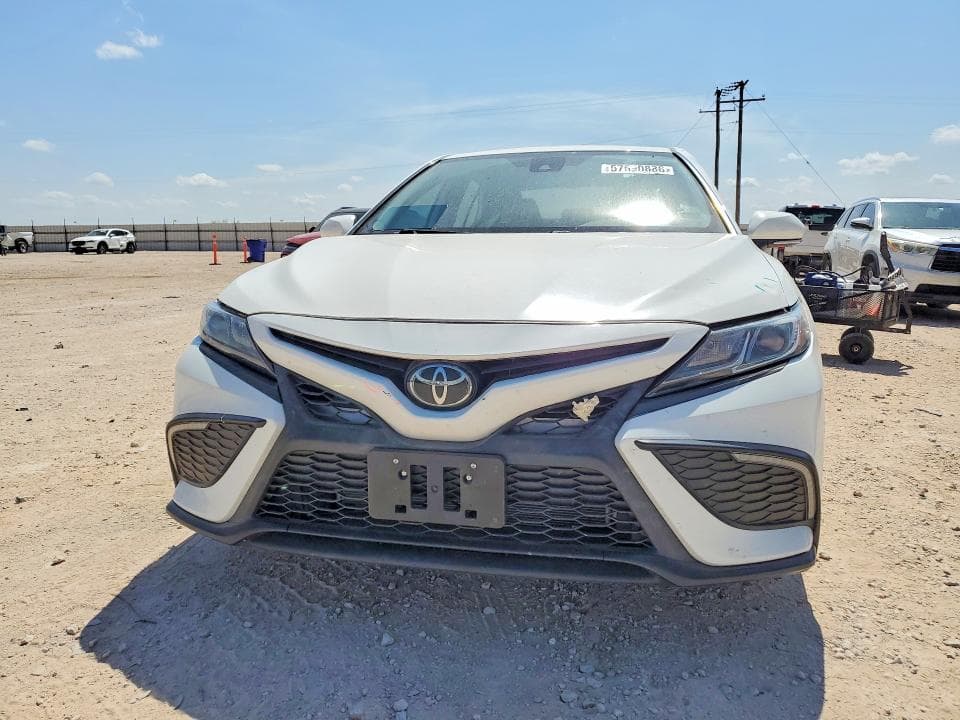 2022 TOYOTA CAMRY SE SE 5