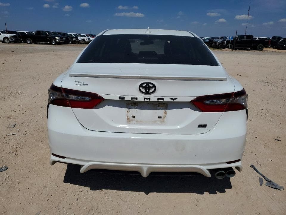 2022 TOYOTA CAMRY SE SE 6