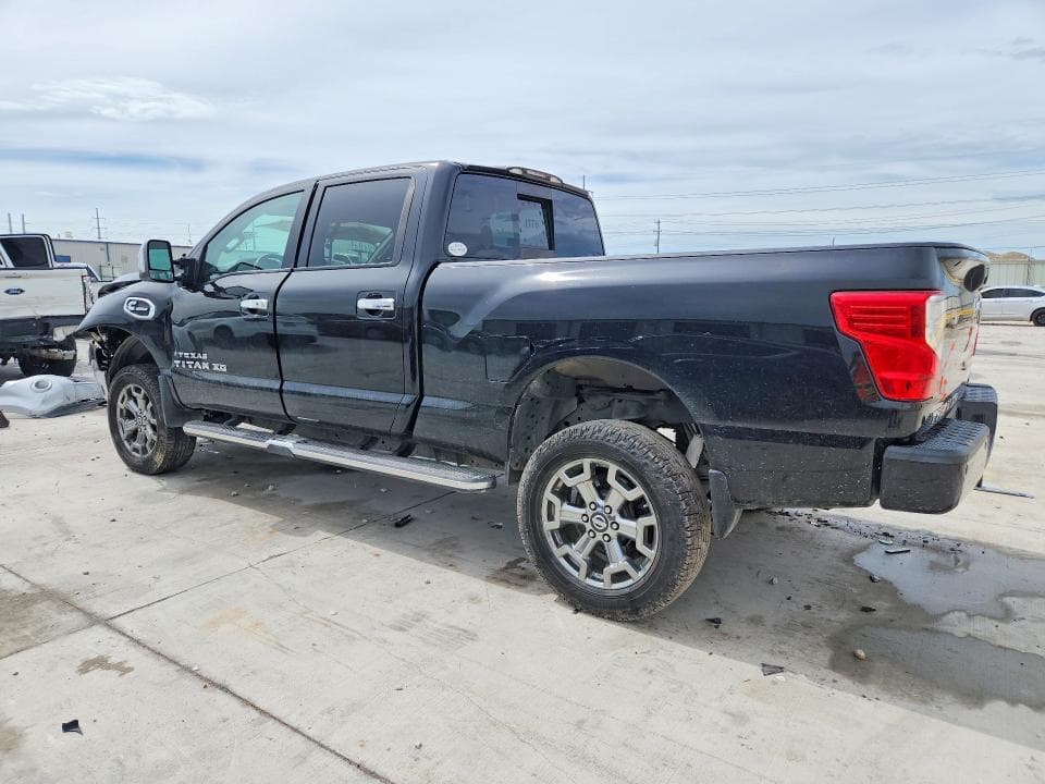 2017 NISSAN TITAN XD SL SL 2