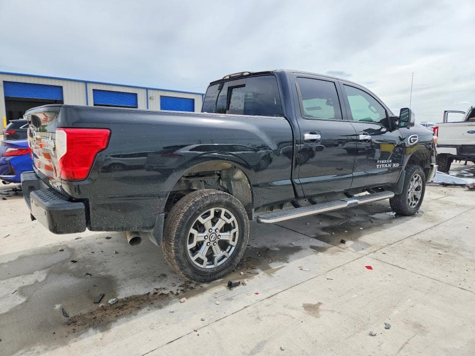 2017 NISSAN TITAN XD SL SL 3