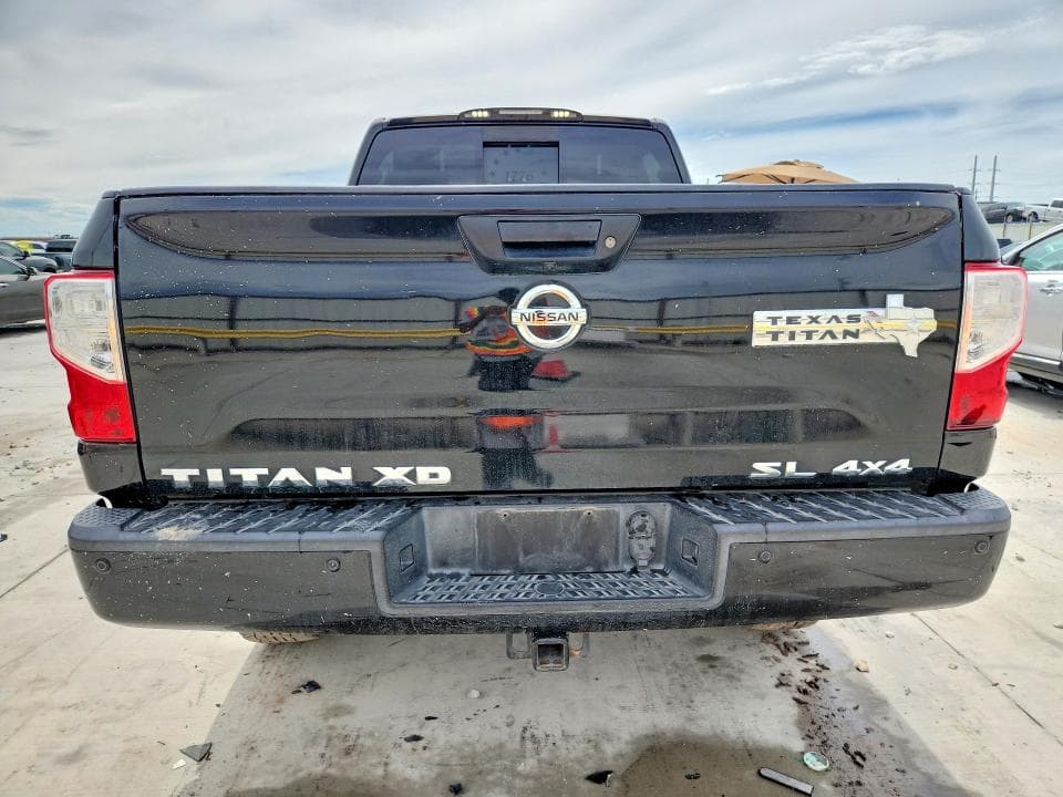 2017 NISSAN TITAN XD SL SL 6