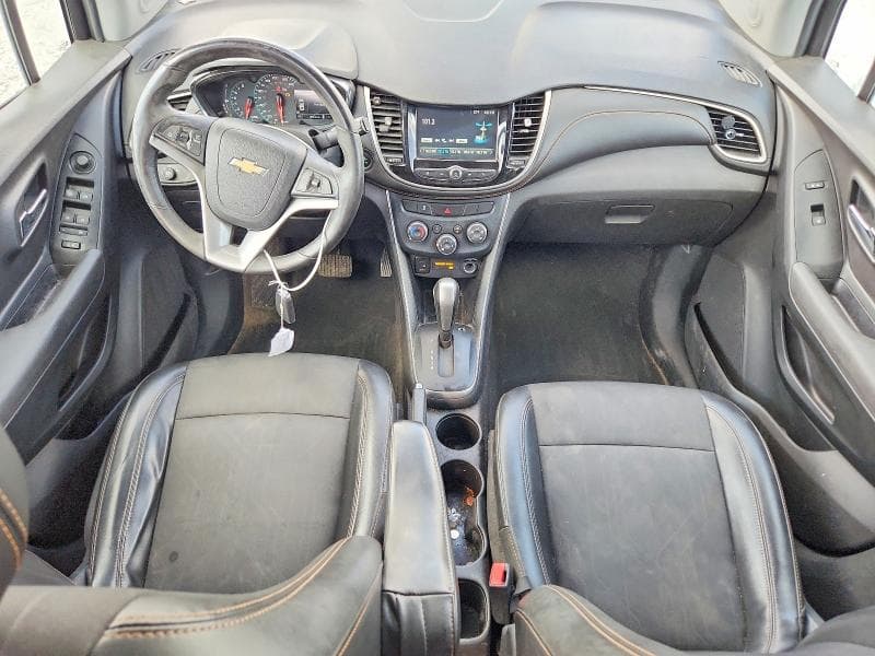 2017 CHEVROLET TRAX 1LT 8