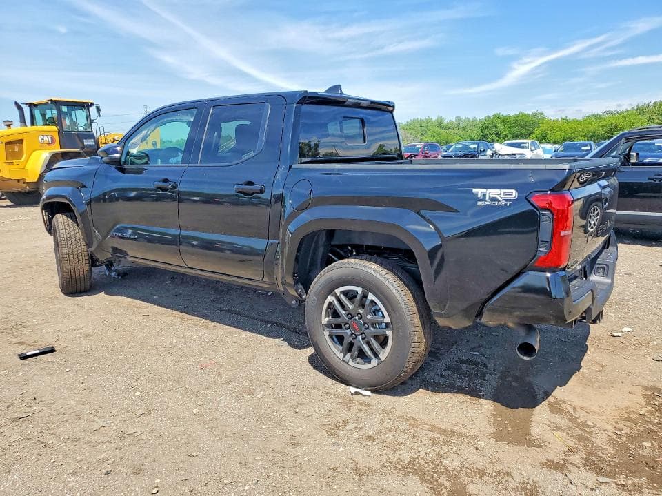 2026 TOYOTA TACOMA TRD SPORT 2