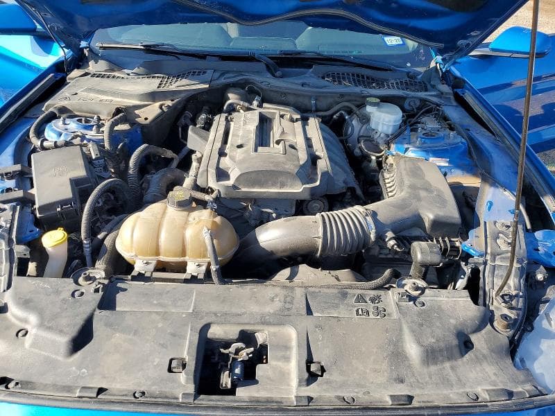 2019 FORD MUSTANG 11
