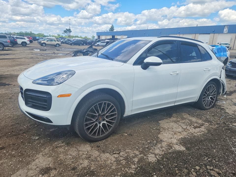 2023 PORSCHE CAYENNE BASE