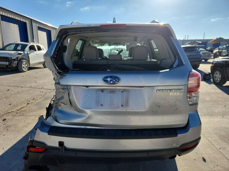 2017 SUBARU FORESTER 2.5I LIMITED 6
