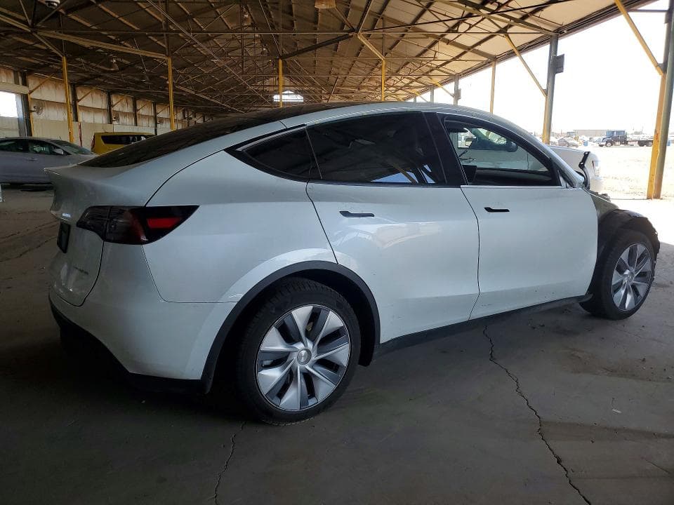2023 TESLA MODEL Y 3