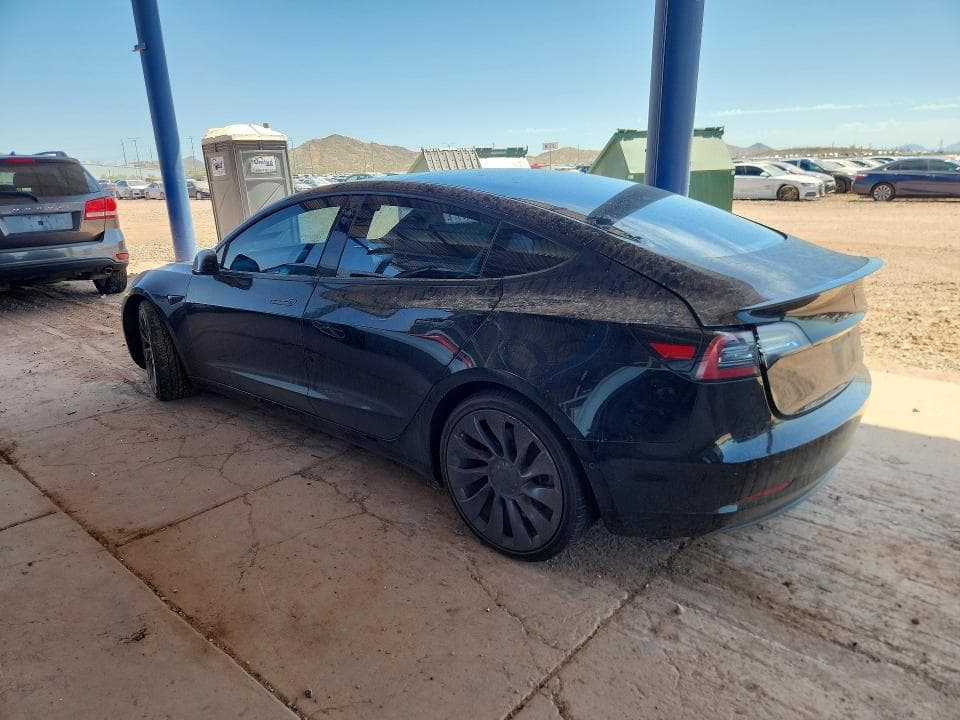2018 TESLA MODEL 3 2