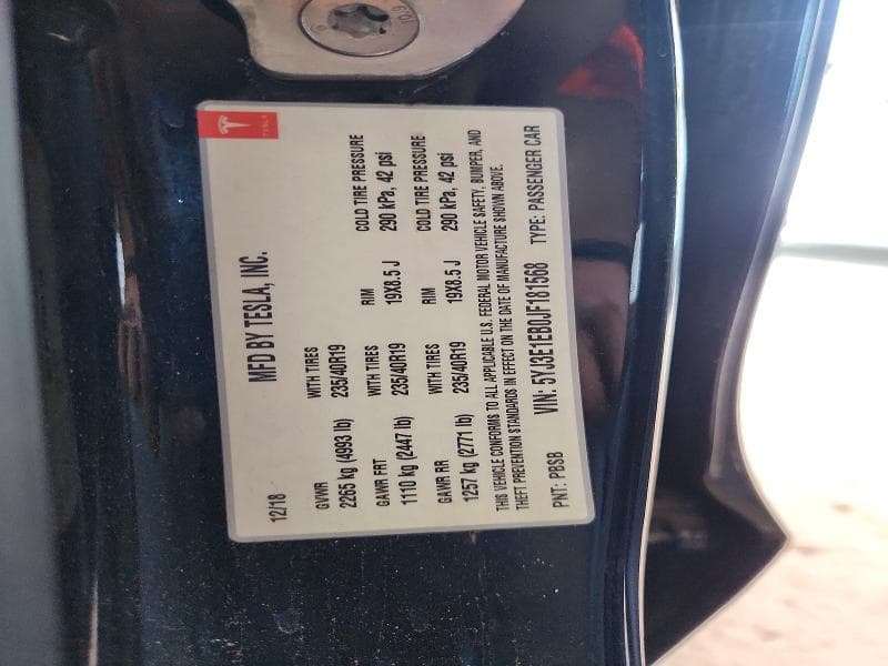 2018 TESLA MODEL 3 12