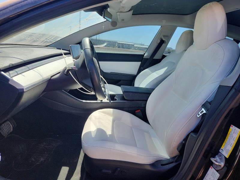 2018 TESLA MODEL 3 7