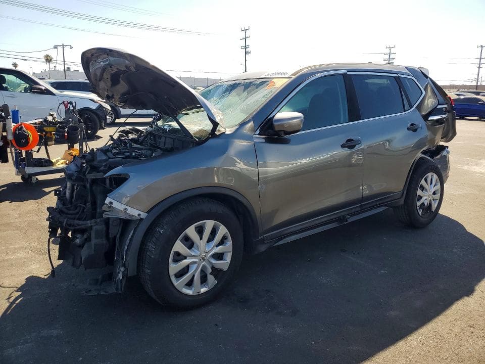2017 NISSAN ROGUE SV - 1