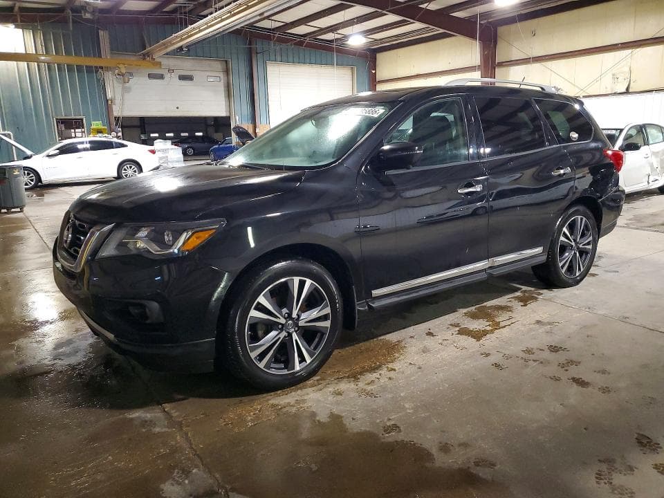 2017 NISSAN PATHFINDER PLATINUM 1