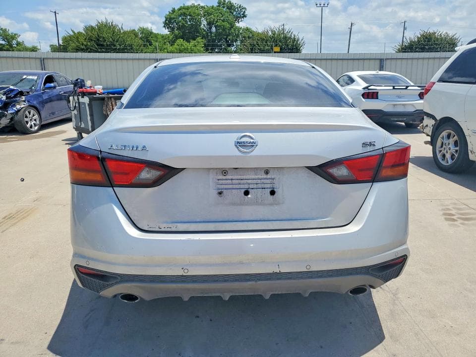 2020 NISSAN ALTIMA SR 6