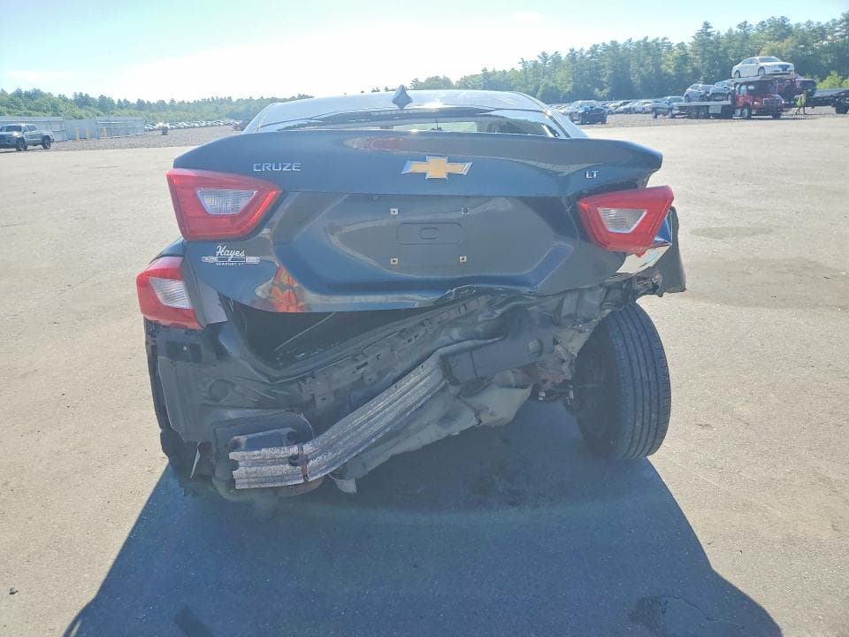 2017 CHEVROLET CRUZE LT 6