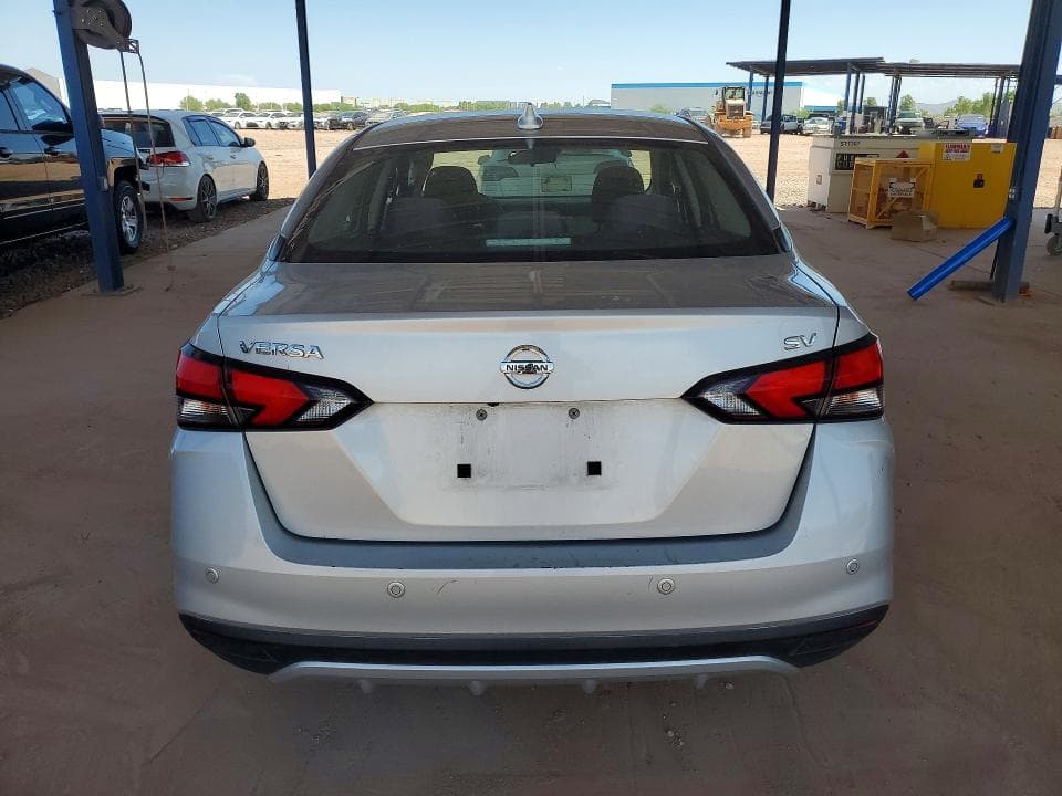 2021 NISSAN VERSA SV 6