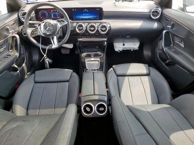 2025 MERCEDES-BENZ CLA 250 250 8